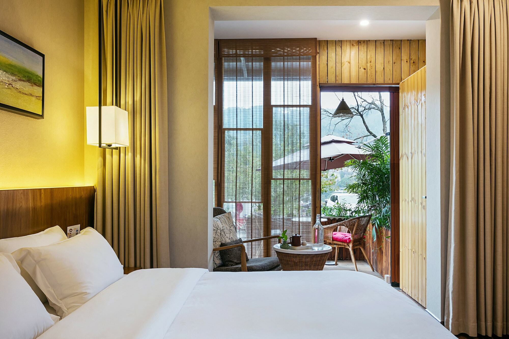 Hangzhou Puyu Travelling With Hotel エクステリア 写真